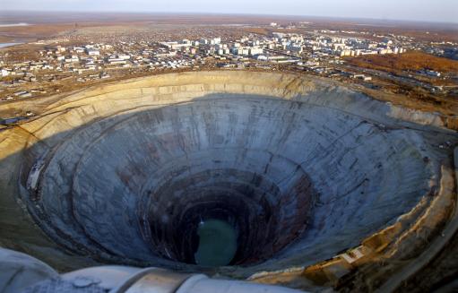 Mines create scars on planet Earth (photos)