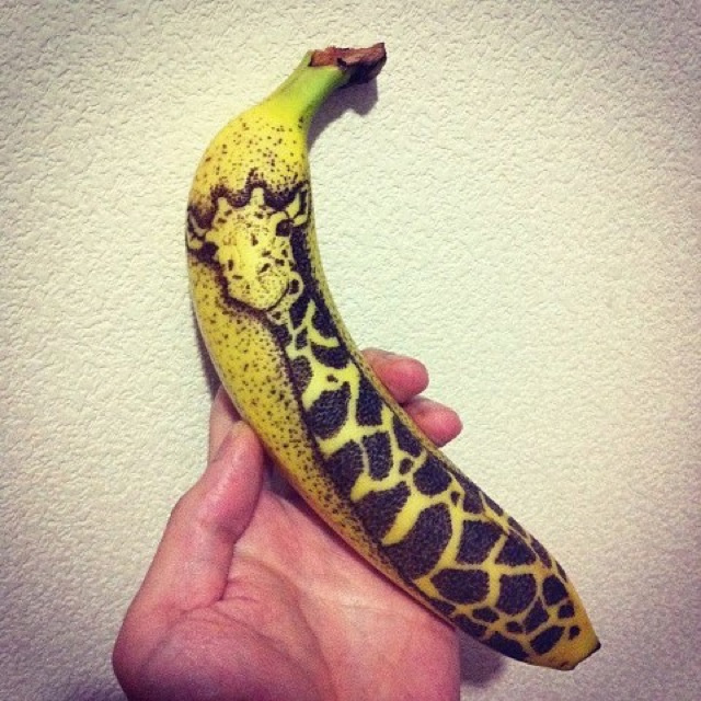 tattoo banana