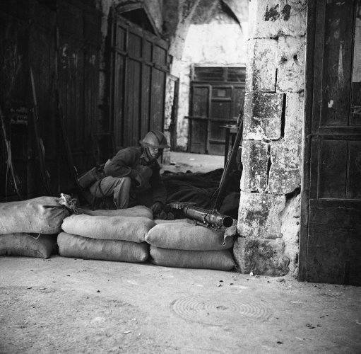 British troops in action in Palestine, Israel on Oct. 19, 1938, during the reconquest of old Jerusalem from great rebel. 