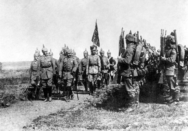 Kaiser Wilhelm II prepares to award Iron Crosses to infantry who distinguished themselves in battle.