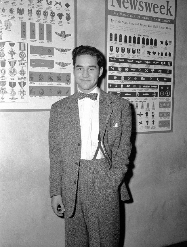 Charles Chaplin Jr., son of the movie comedian, at army induction station in Los Angeles on Oct. 1, 1943, where he reported for his physical examination. (AP Photo/CJDES)