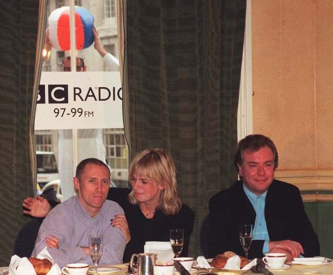 Zoe Ball, 26, is flanked by her co- DJ Kevin Greening (left) and their boss Matthew Bannister during a news conference following their debut broadcast this morning (Monday) for BBC Radio 1.  Date: 13/10/1997