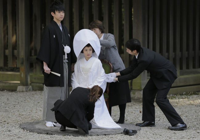 Anorak News The Japanese Solo Wedding Service For Lonely Princesses 