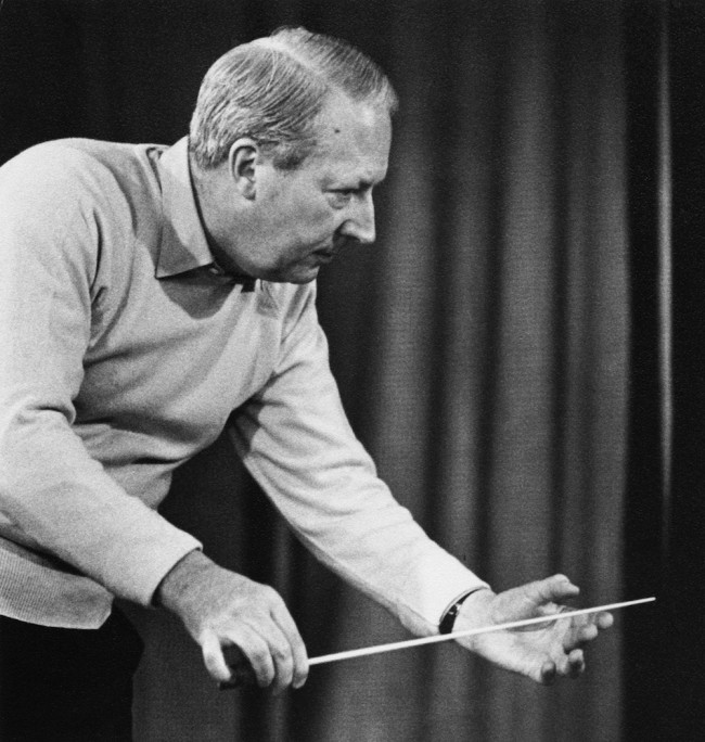 British Conservative Party politician and amateur musician Edward Heath (1916 - 2005) conducting, circa 1965. (Photo by Erich Auerbach/Hulton Archive/Getty Images)