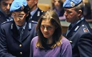 amanda knox 300x187 Amanda Knox: Slander Trial Shames Italian Police